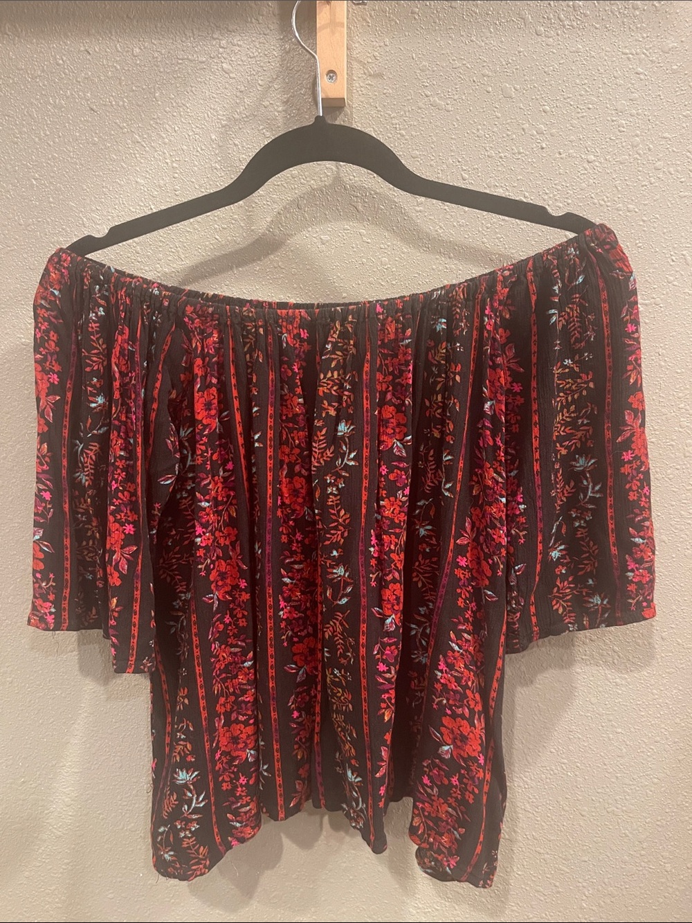 Volcom Off-Shoulder Floral Blouse in Black and Red